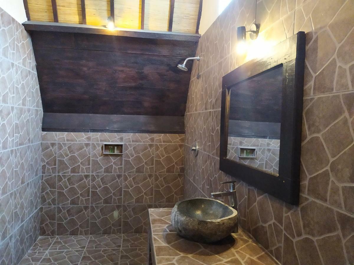 Kusuka Bungalow Gili Trawangan Eksteriør billede