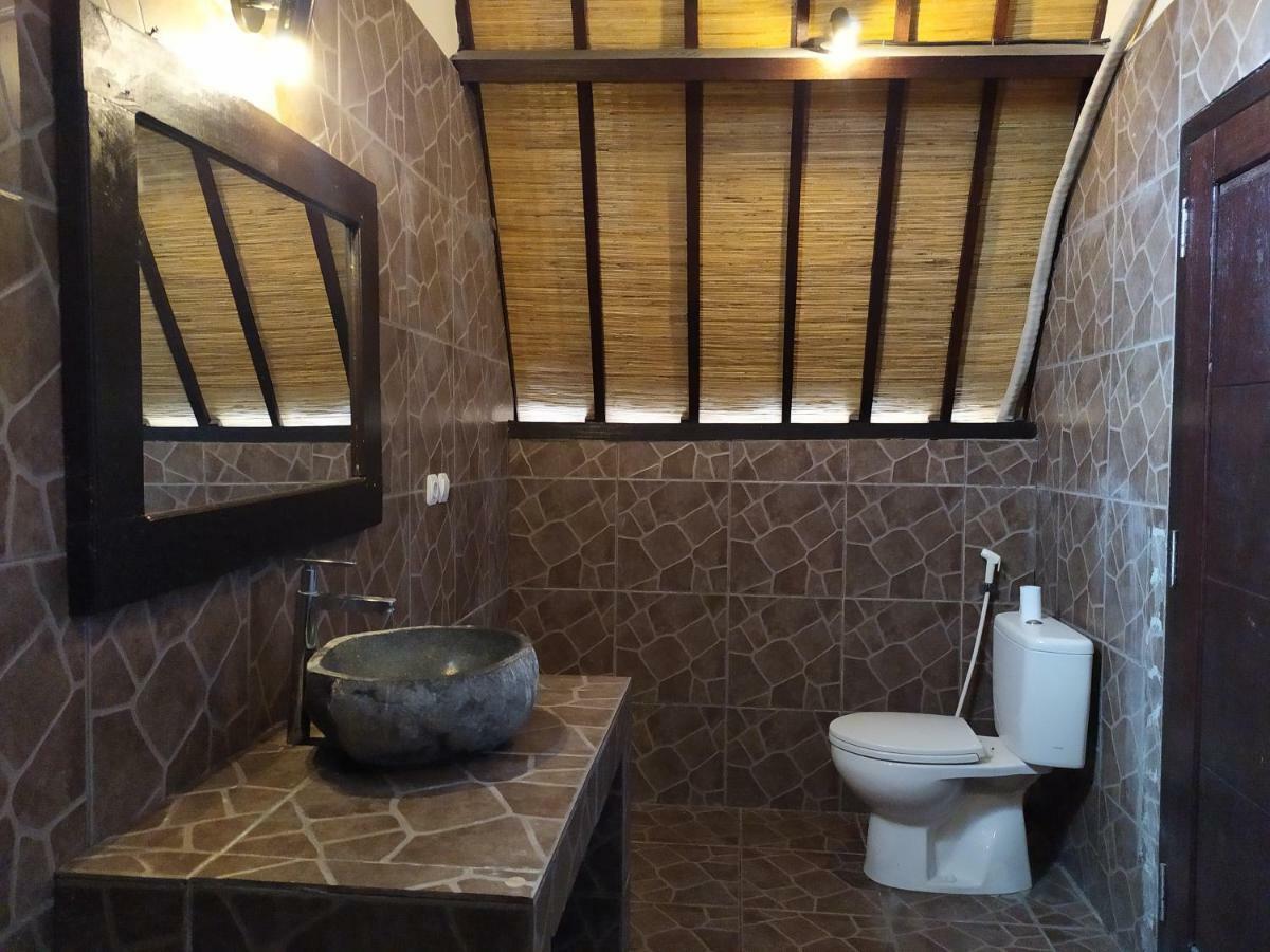 Kusuka Bungalow Gili Trawangan Eksteriør billede